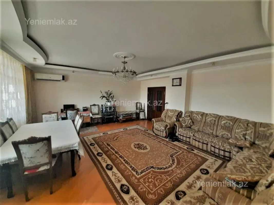 Satılır 3 otaqlı yeni tikili 150 m²