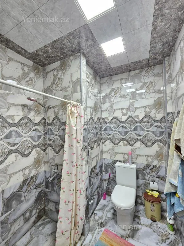 Satılır 2 otaqlı yeni tikili 60 m²