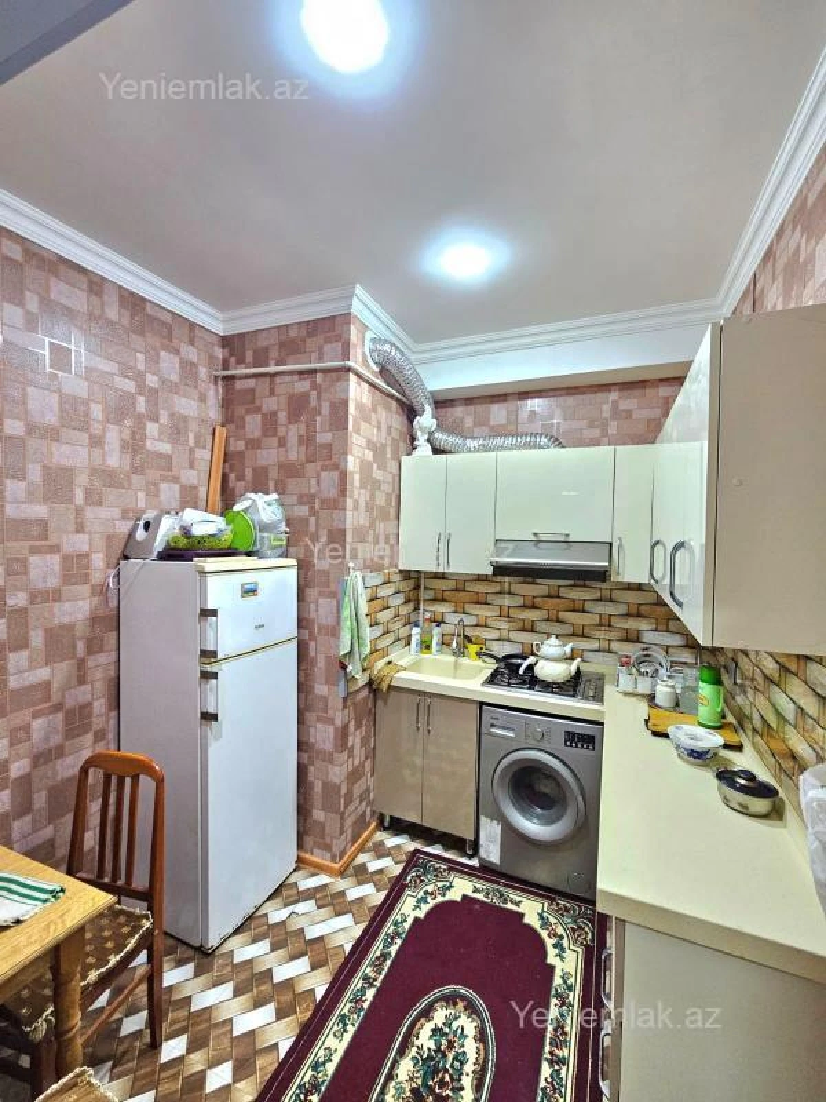 Satılır 2 otaqlı yeni tikili 60 m²
