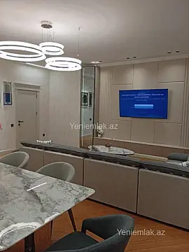 Satılır 3 otaqlı yeni tikili 142 m²
