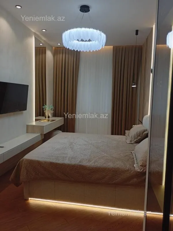 Satılır 3 otaqlı yeni tikili 142 m²