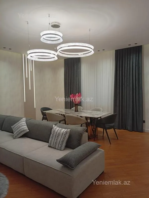 Satılır 3 otaqlı yeni tikili 142 m²