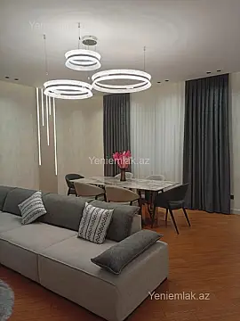 Satılır 3 otaqlı yeni tikili 142 m²