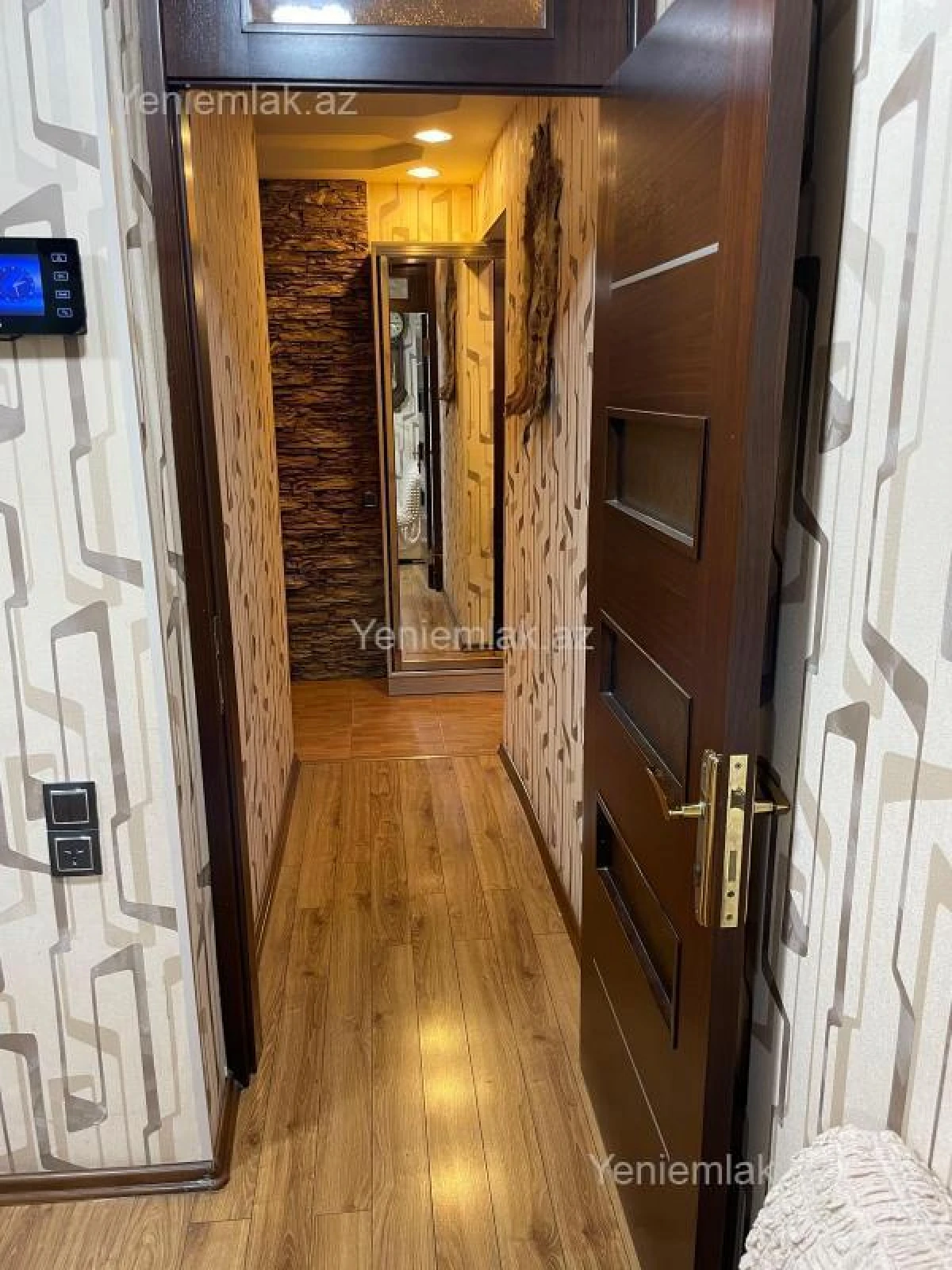 Satılır 3 otaqlı köhnə tikili 68 m²