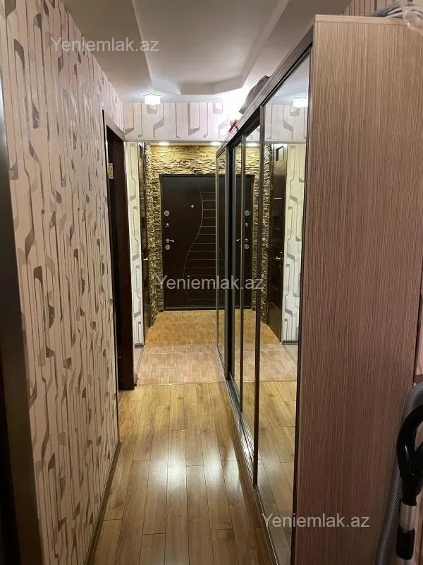 Satılır 3 otaqlı köhnə tikili 68 m²