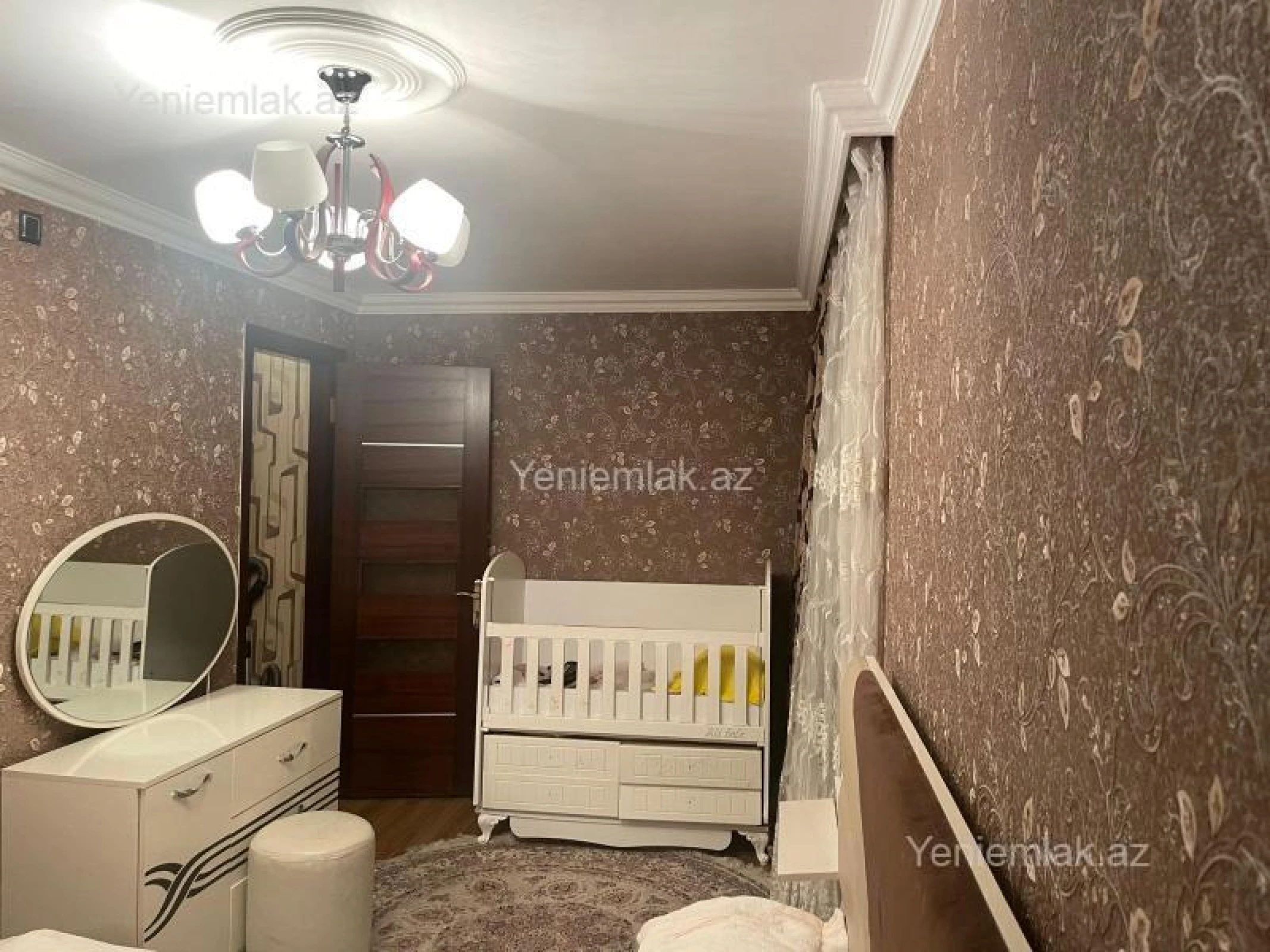 Satılır 3 otaqlı köhnə tikili 68 m²