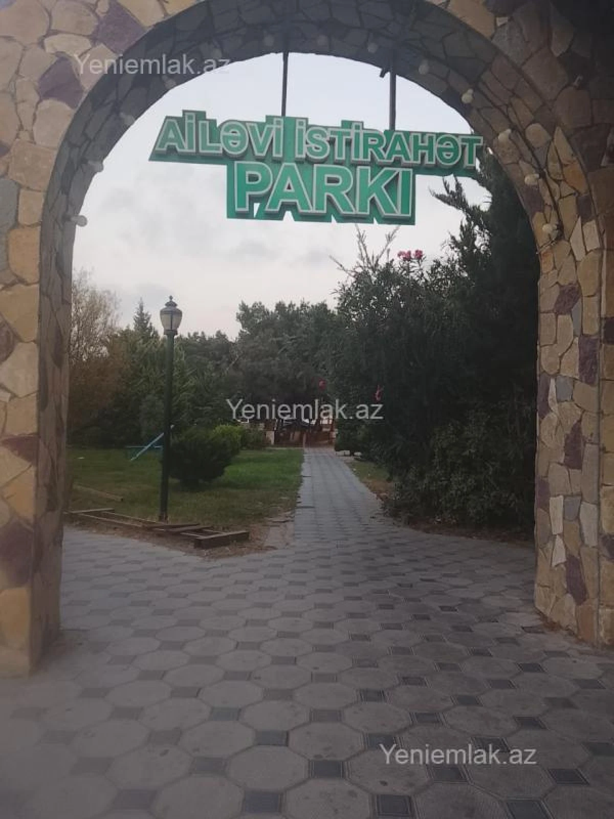 Satılır 2 otaqlı köhnə tikili 50 m²