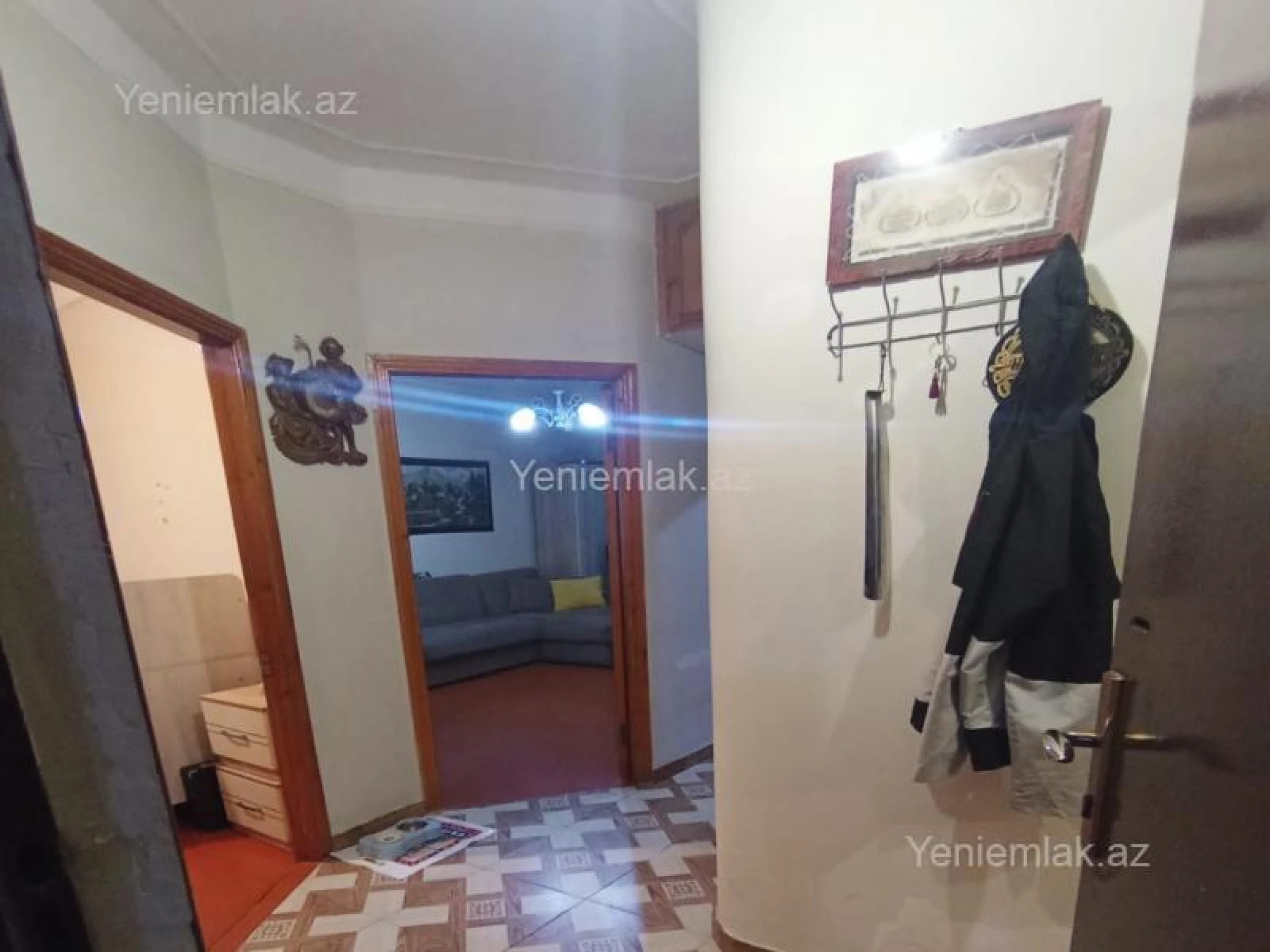 Satılır 2 otaqlı köhnə tikili 50 m²