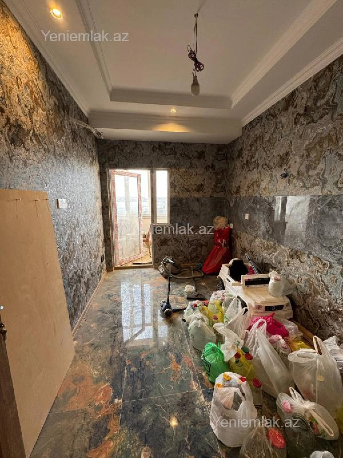 Satılır 2 otaqlı yeni tikili 56 m²