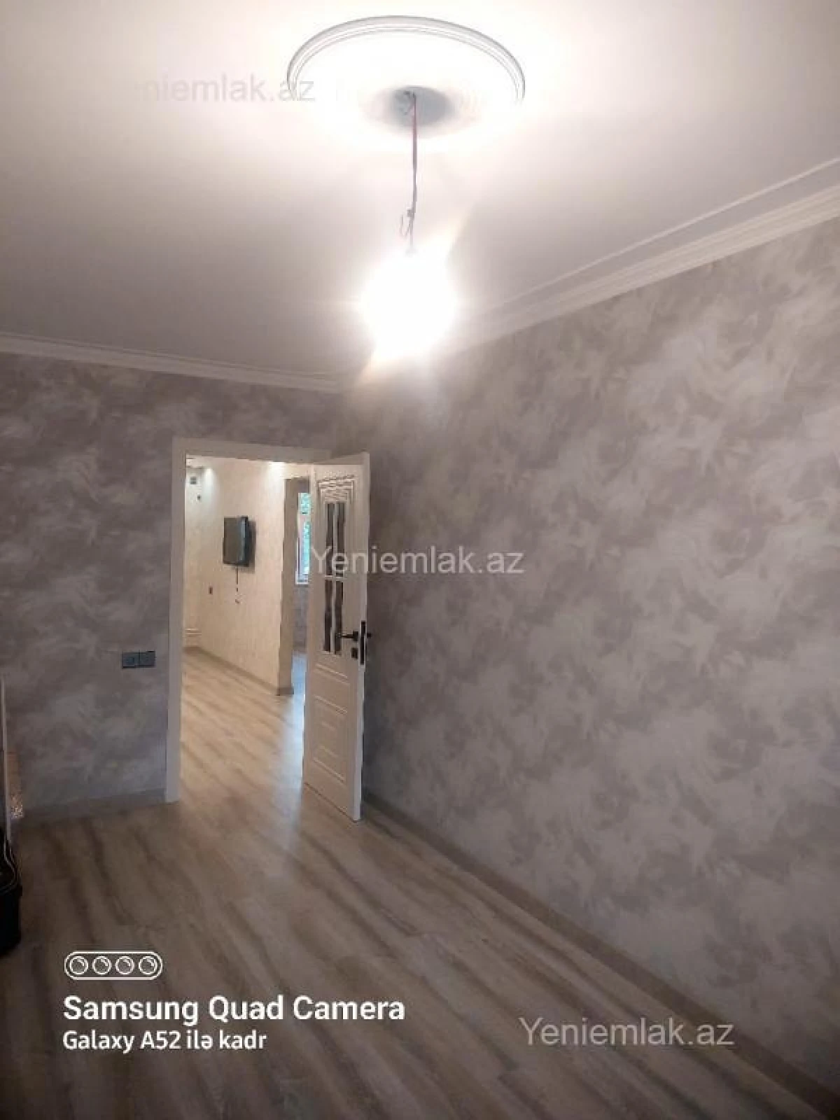 Satılır 2 otaqlı köhnə tikili 50 m²