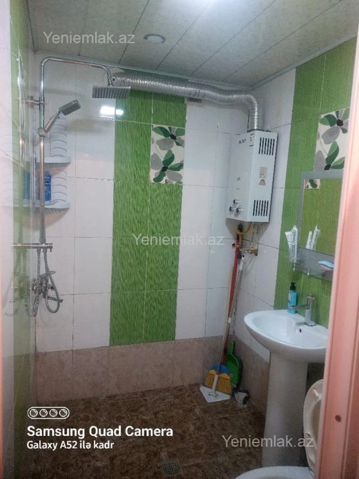 Satılır 2 otaqlı köhnə tikili 50 m²