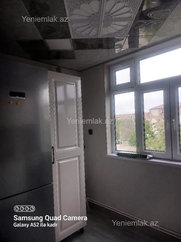 Satılır 2 otaqlı köhnə tikili 50 m²