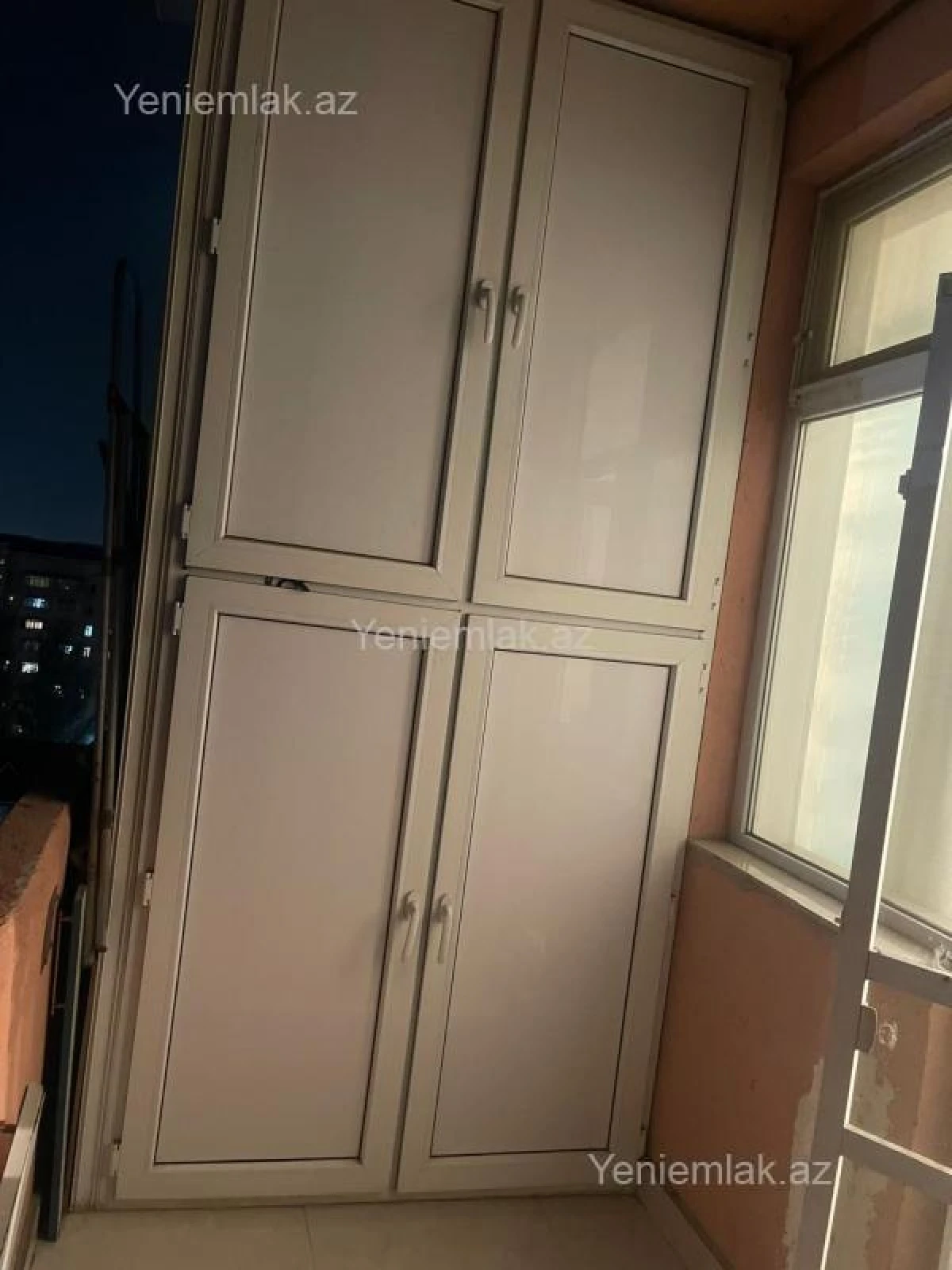 Satılır 2 otaqlı yeni tikili 87 m²