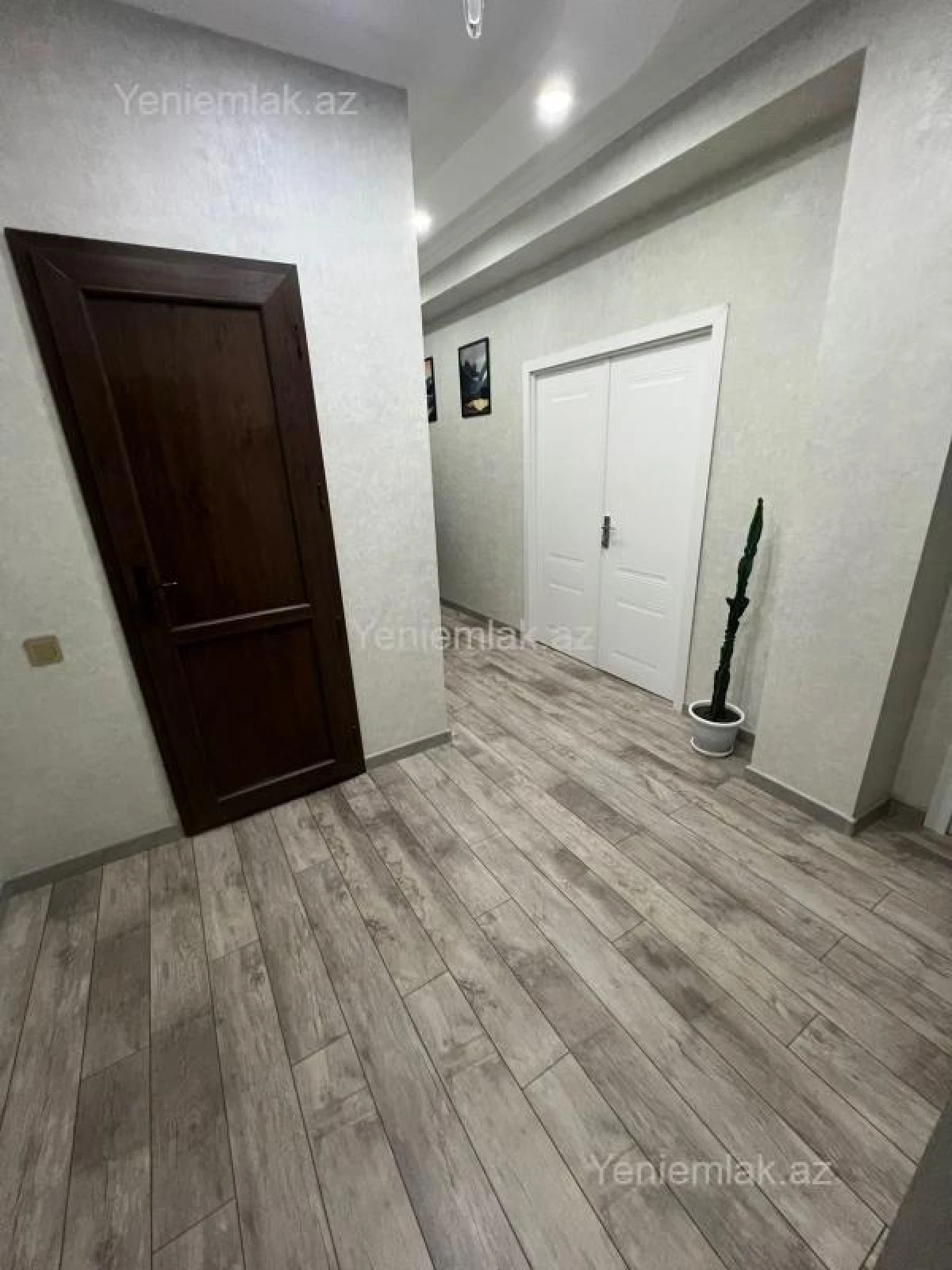 Satılır 4 otaqlı yeni tikili 128 m²