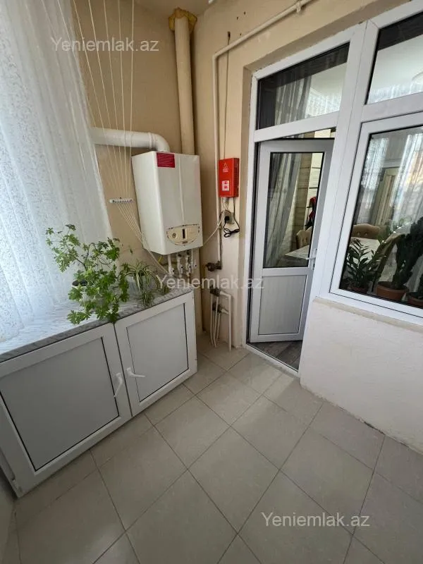 Satılır 4 otaqlı yeni tikili 128 m²