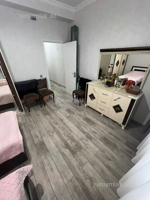 Satılır 4 otaqlı yeni tikili 128 m²