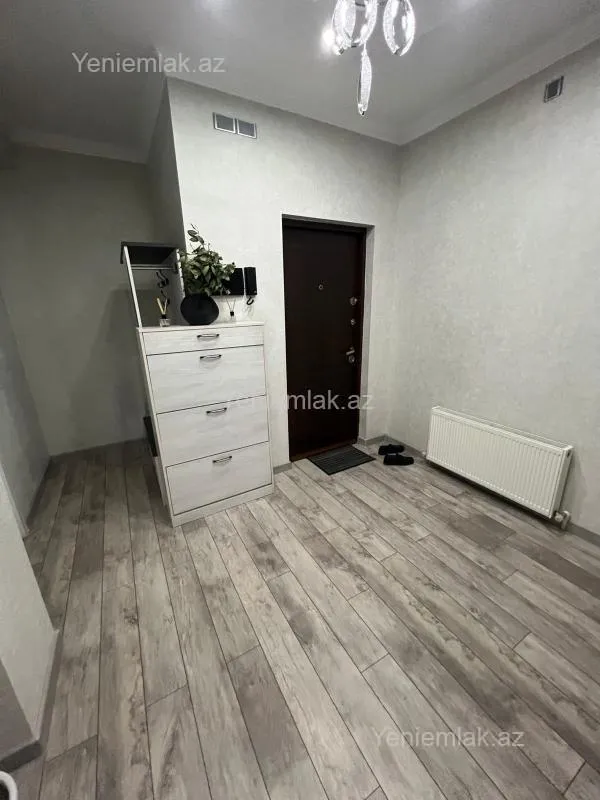 Satılır 4 otaqlı yeni tikili 128 m²