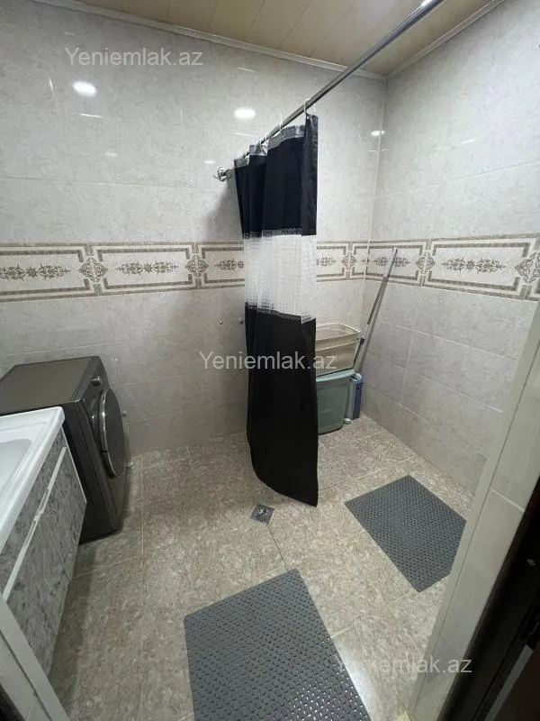 Satılır 4 otaqlı yeni tikili 128 m²
