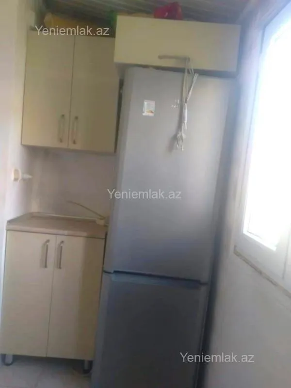 Satılır 2 otaqlı köhnə tikili 45 m²