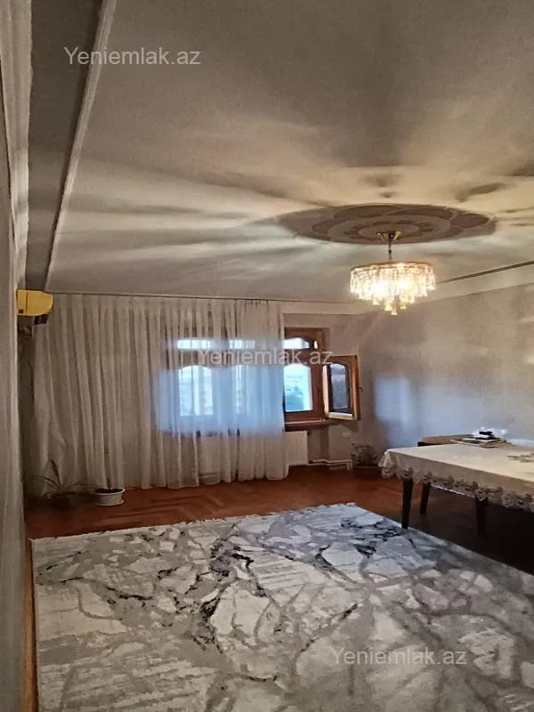 Satılır 2 otaqlı köhnə tikili 45 m²