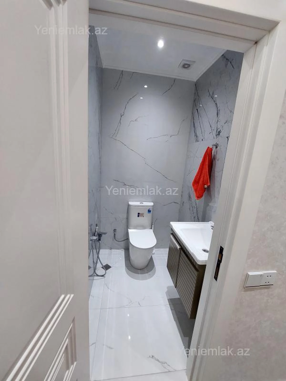 Satılır 4 otaqlı yeni tikili 124 m²