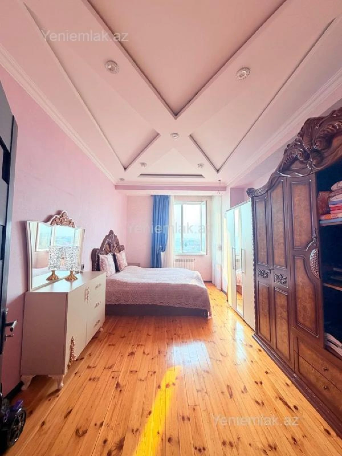 Satılır 4 otaqlı yeni tikili 95 m²