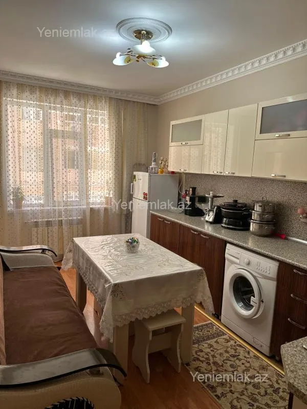 Satılır 3 otaqlı yeni tikili 72 m²