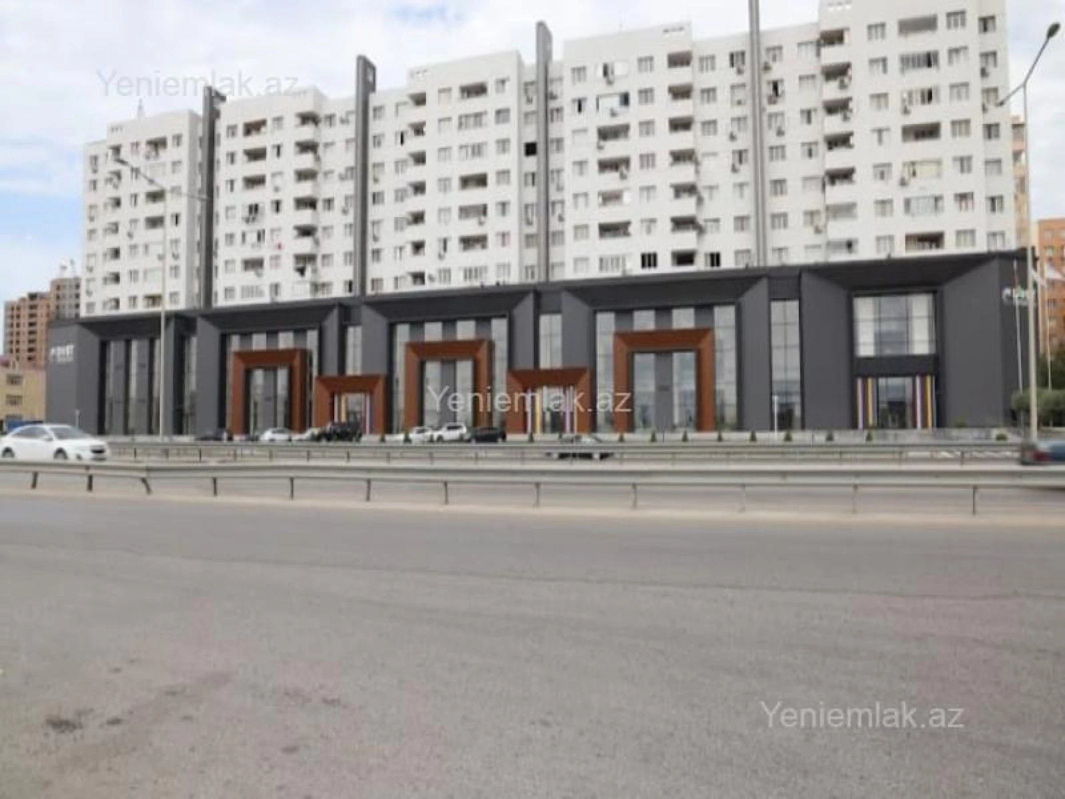 Satılır 3 otaqlı yeni tikili 72 m²