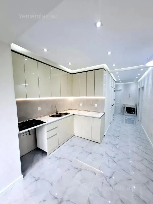 Satılır 3 otaqlı köhnə tikili 78 m²