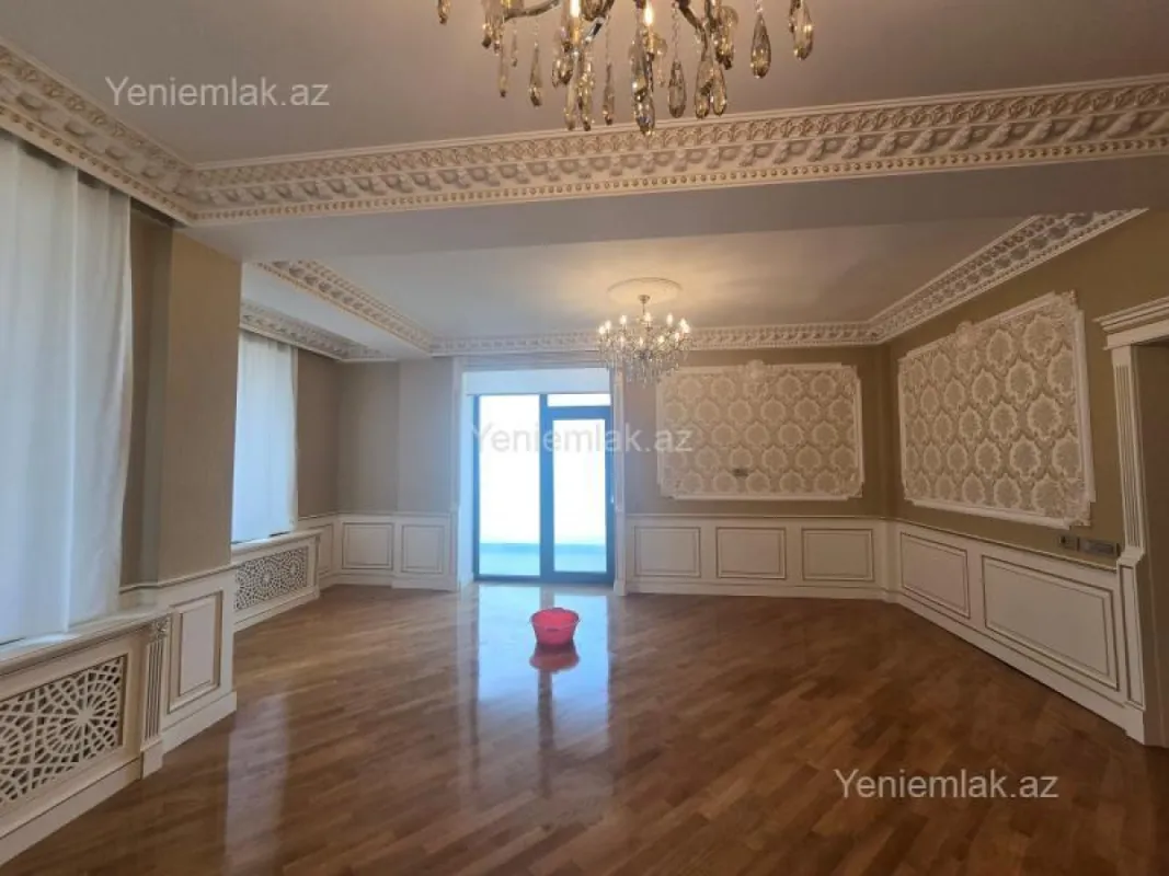 Satılır 3 otaqlı yeni tikili 161 m²
