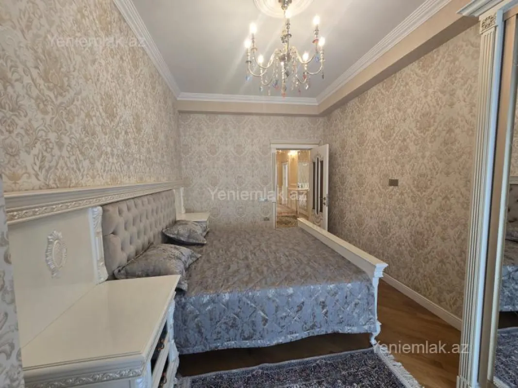 Satılır 3 otaqlı yeni tikili 161 m²