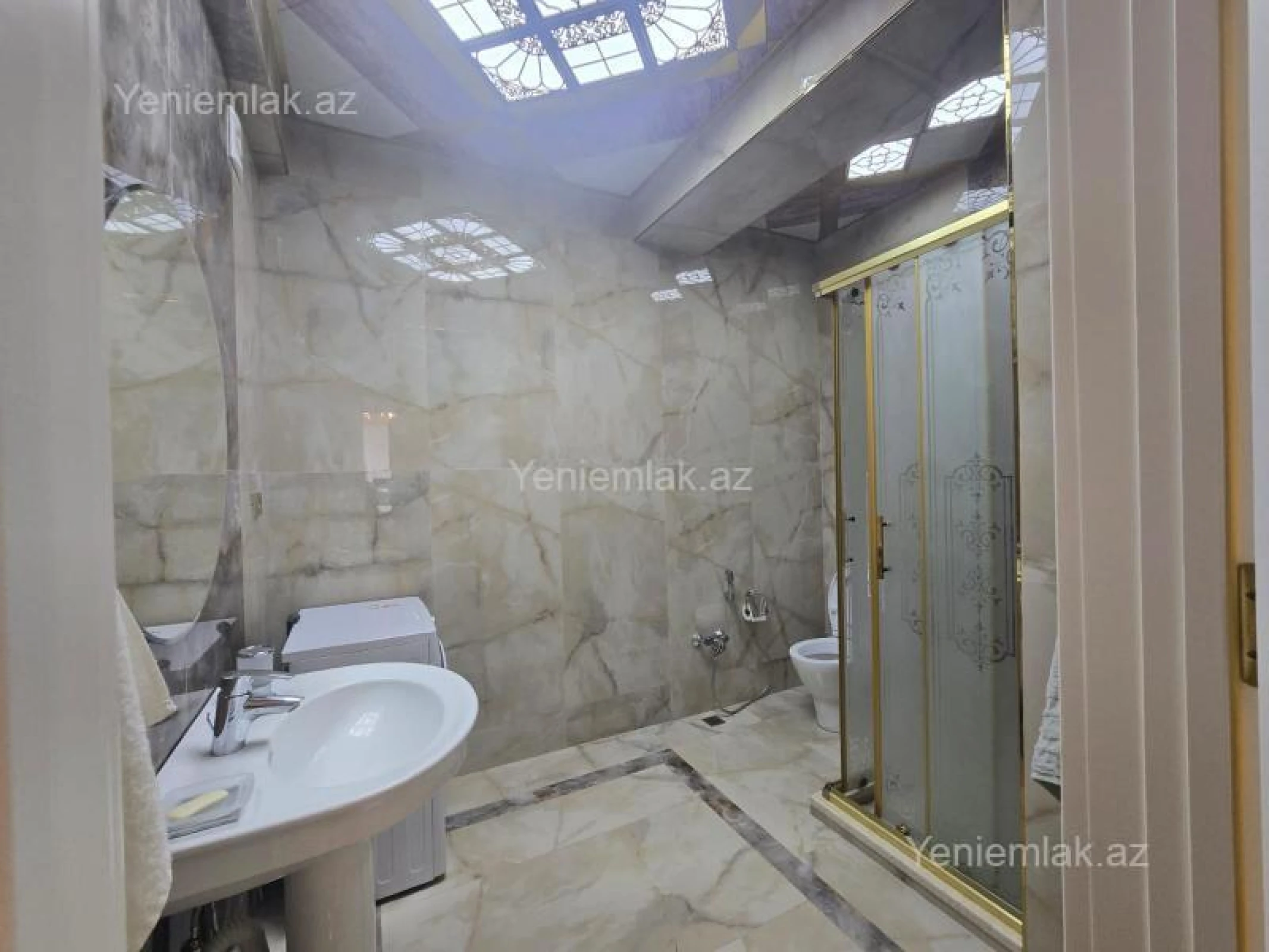 Satılır 3 otaqlı yeni tikili 161 m²
