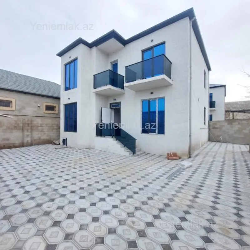 Satılır 5 otaqlı həyət evi 160 m²