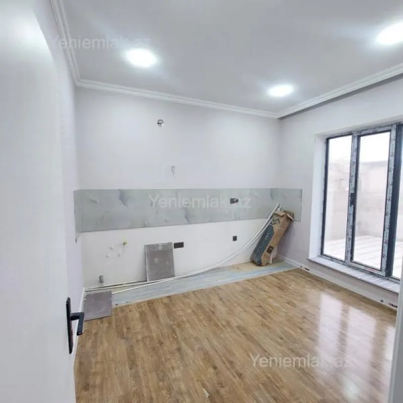 Satılır 5 otaqlı həyət evi 160 m²