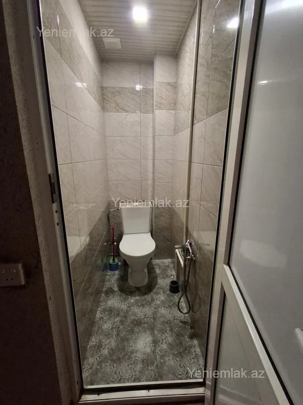 Satılır 2 otaqlı köhnə tikili 55 m²