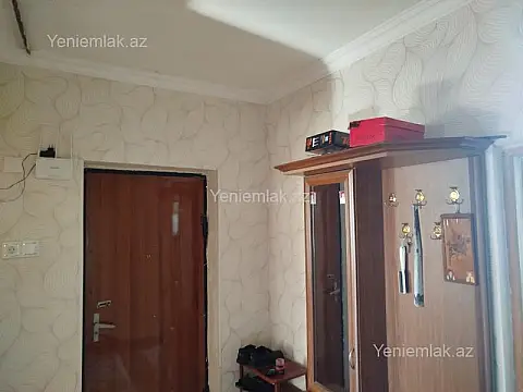 Satılır 2 otaqlı köhnə tikili 50 m²