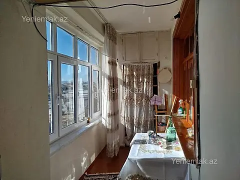 Satılır 2 otaqlı köhnə tikili 50 m²
