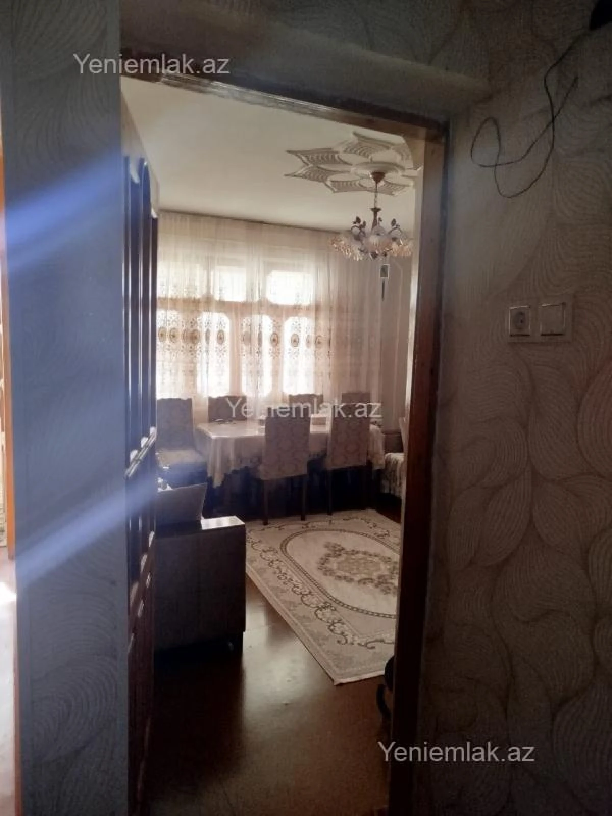 Satılır 2 otaqlı köhnə tikili 50 m²