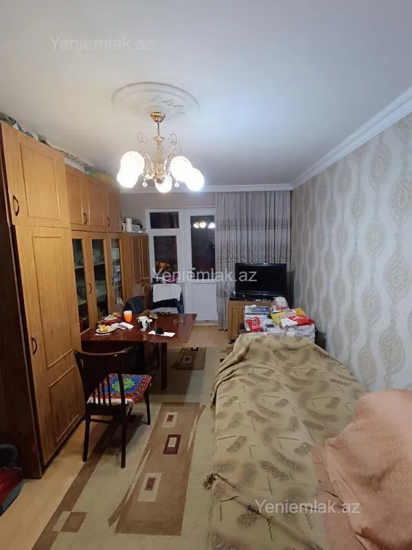 Satılır 2 otaqlı köhnə tikili 46 m²