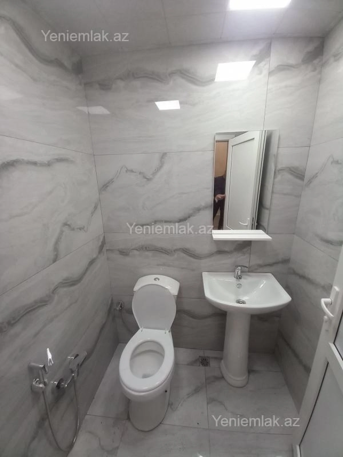 Satılır 2 otaqlı obyekt 80 m²