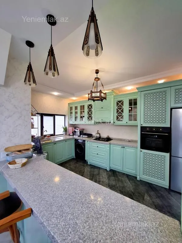 Satılır 5 otaqlı yeni tikili 148 m²