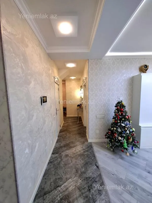 Satılır 5 otaqlı yeni tikili 148 m²