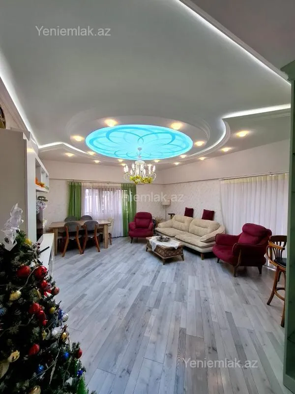 Satılır 5 otaqlı yeni tikili 148 m²