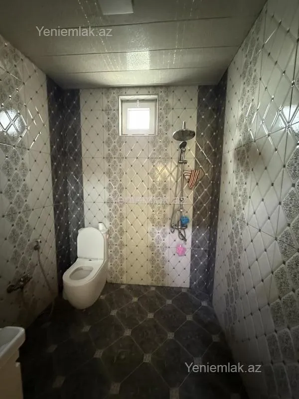 Satılır 3 otaqlı həyət evi 130 m²