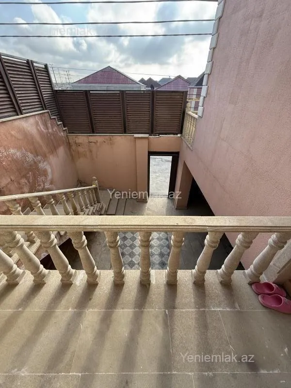 Satılır 3 otaqlı həyət evi 130 m²