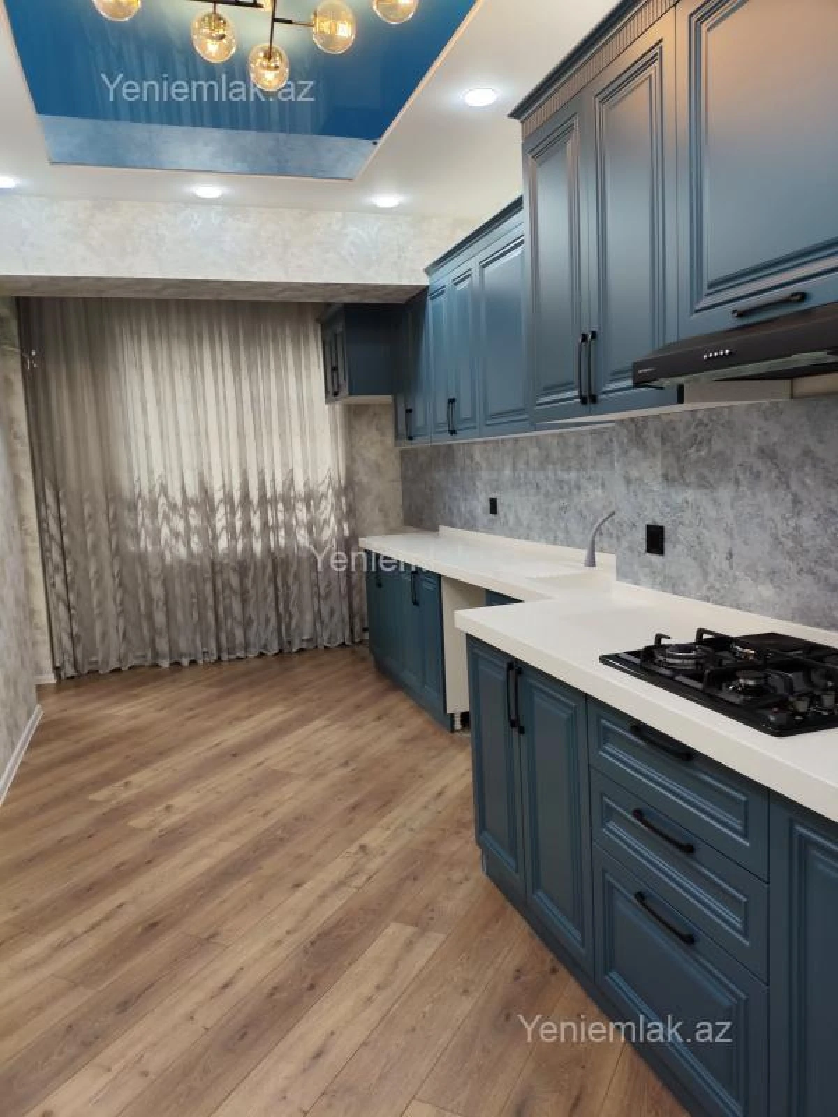 Satılır 4 otaqlı yeni tikili 155 m²