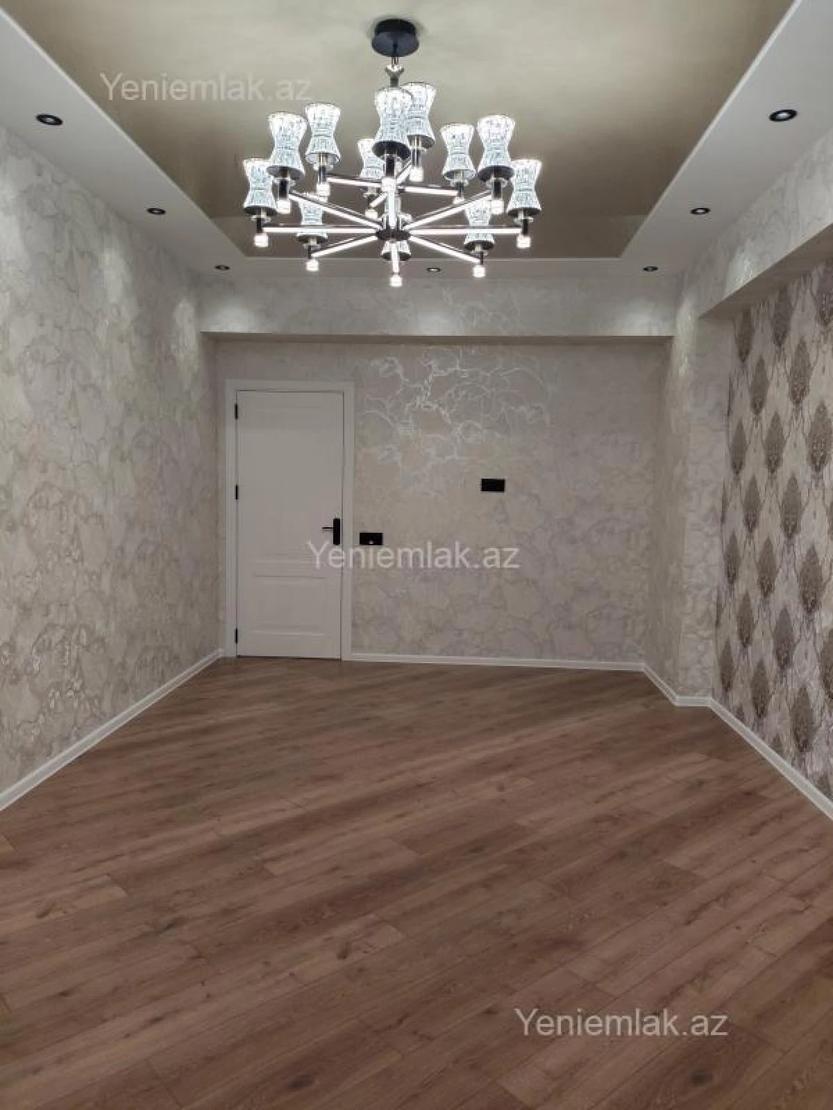 Satılır 4 otaqlı yeni tikili 155 m²