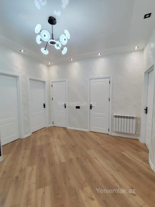 Satılır 4 otaqlı yeni tikili 155 m²