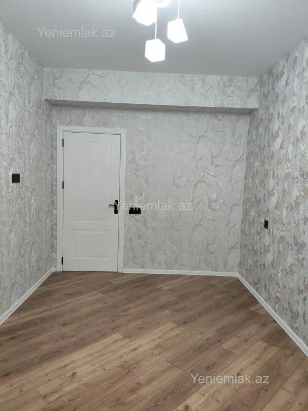 Satılır 4 otaqlı yeni tikili 155 m²