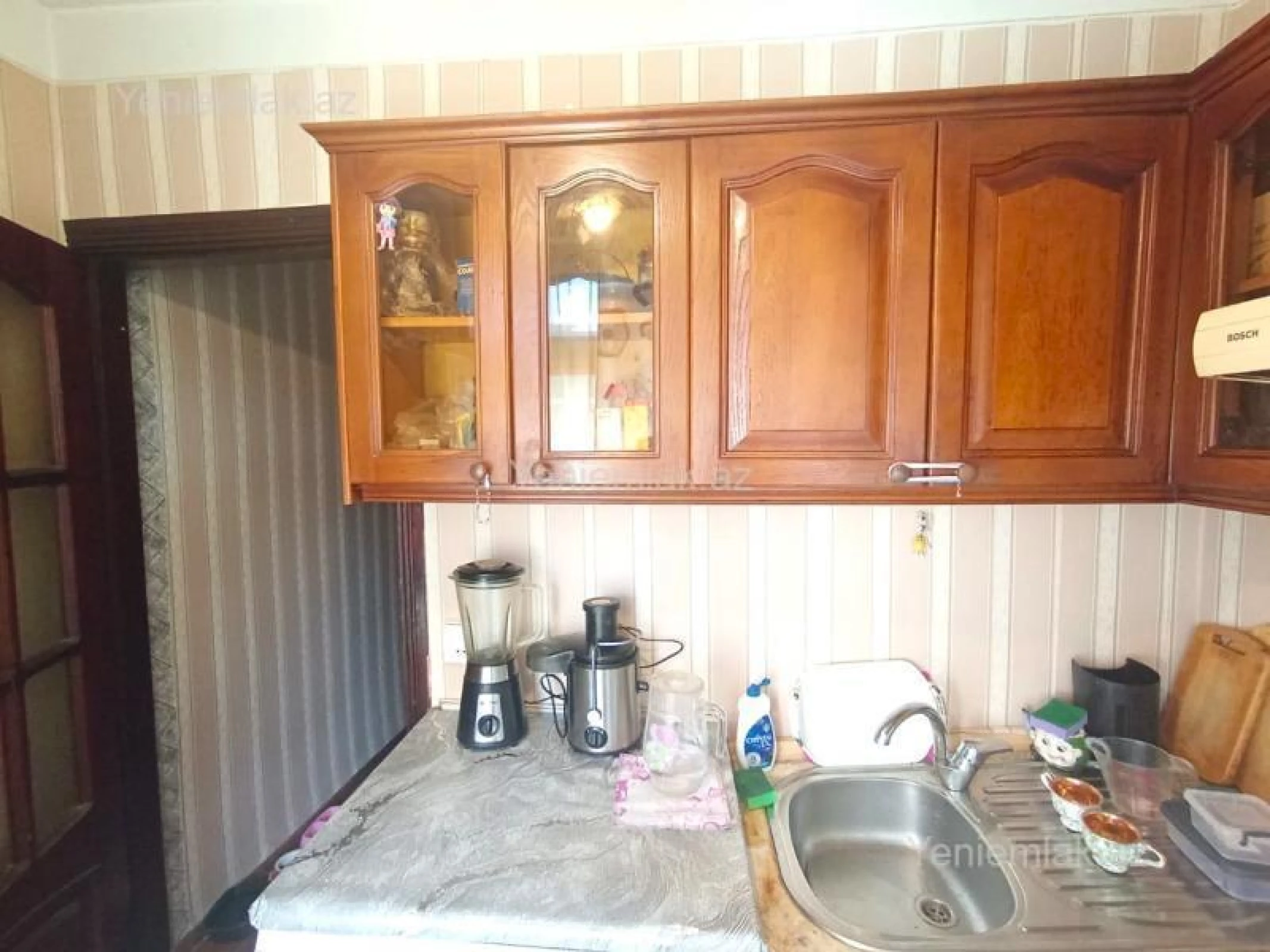 Satılır 2 otaqlı köhnə tikili 55 m²